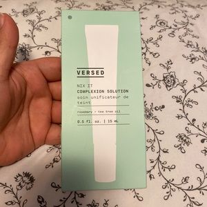 Versed - Nix It Complexion Solution